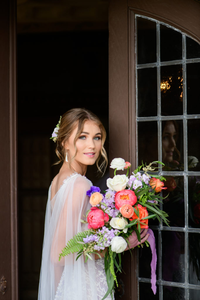 Pressed Flowers Wedding Inspiration - Iowa Wedding Photographer -- Annaberry Images